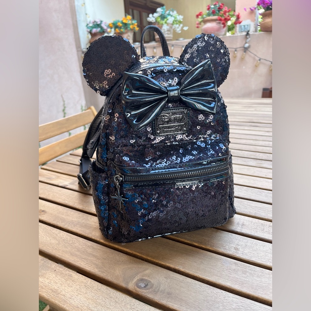 Loungefly Disney Celestial Dream Black Holographic Sequin Minnie Mini Backpack